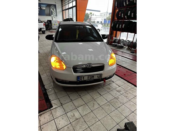 Sahibinden Hyundai Accent Era 1.4 Select 2012 Model 