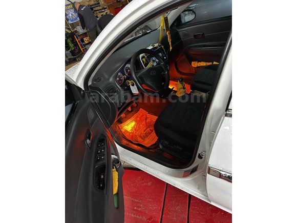 Sahibinden Hyundai Accent Era 1.4 Select 2012 Model 