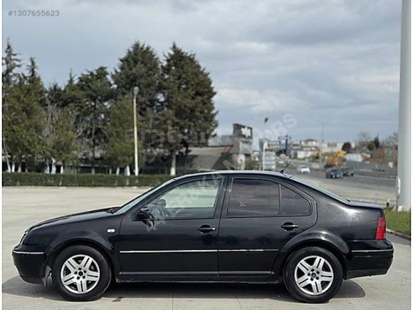34 HANE MOTORS'DAN TEMİZ DÜŞÜK 217 BİN KM VW BORA