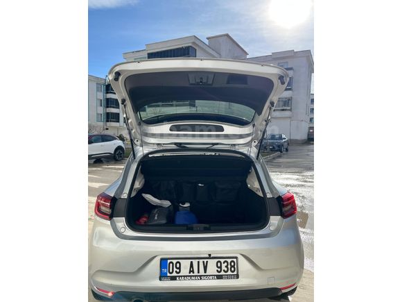 Sahibinden Renault Clio 1.0 SCe Joy 2020 Model