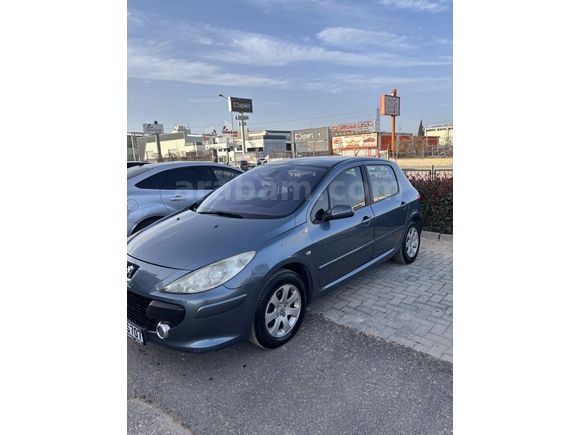 Sahibinden Peugeot 307 1.6 HDi Comfort 2006 Model   Makyajlı kasa temiz sahibinden