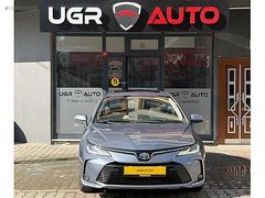 UGR AUTO' DAN TOYOTA COROLLA İLK SAHİBİNDEN HYBRİD