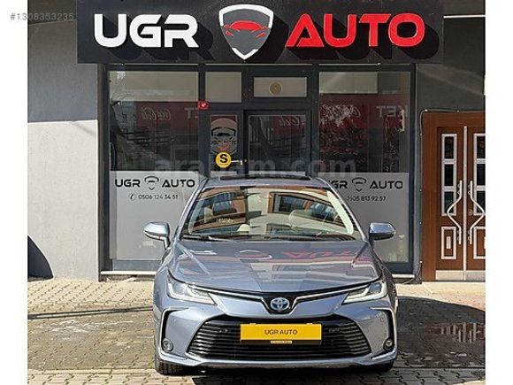 UGR AUTO' DAN TOYOTA COROLLA İLK SAHİBİNDEN HYBRİD