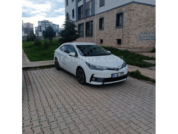 Sahibinden Toyota Corolla 1.6 Premium 50.Yıl 2017 Model