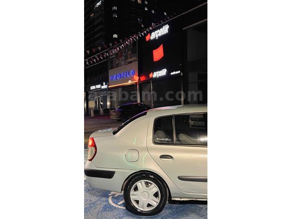 Sahibinden Renault Clio 1.4 Alize 2004 Model 