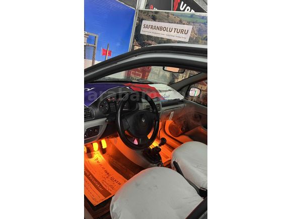 Sahibinden Renault Clio 1.4 Alize 2004 Model 