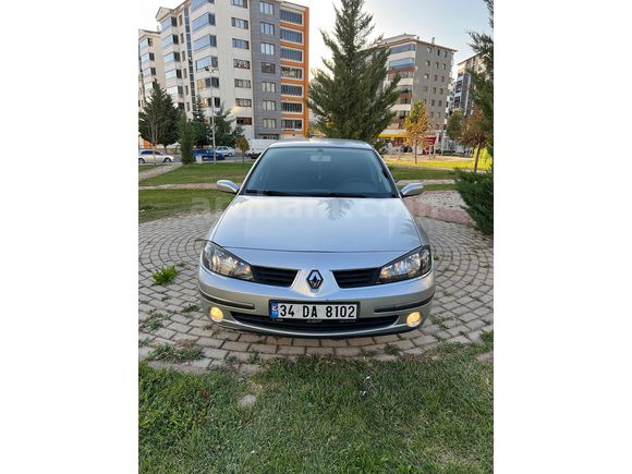 Sahibinden Renault Laguna 1.6 Expression 2006 Model