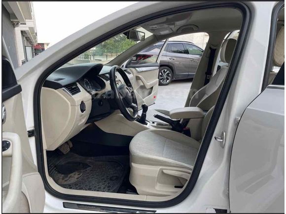 Sahibinden Skoda Octavia 1.6 TDI Elegance CR 2013 Model 