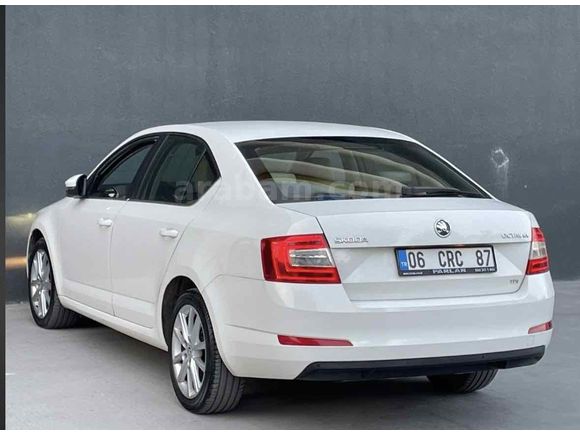 Sahibinden Skoda Octavia 1.6 TDI Elegance CR 2013 Model 