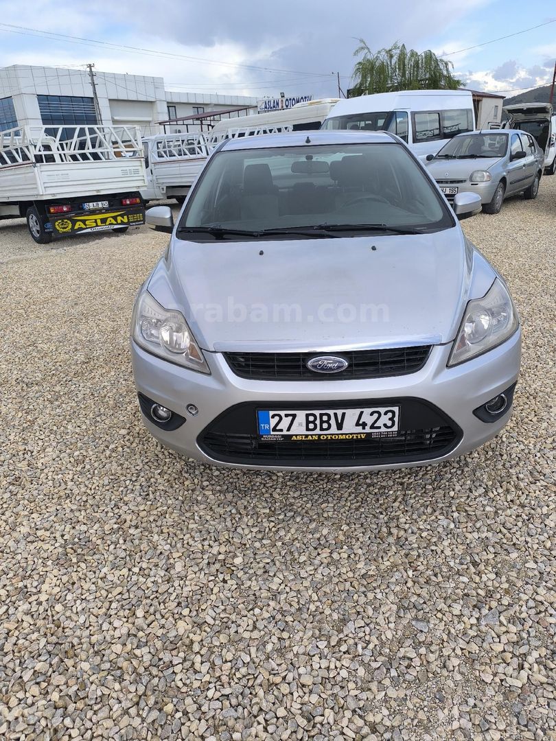 GALERİDEN FORD FOCUS 1.6 TDCİ TREND X 2010 MODEL GAZİANTEP