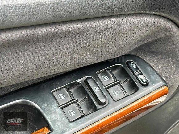 ONUR'DAN PASSAT 1,9 T COMFORTLİNE 12 AYA VARAN TAKSİT İMKANI