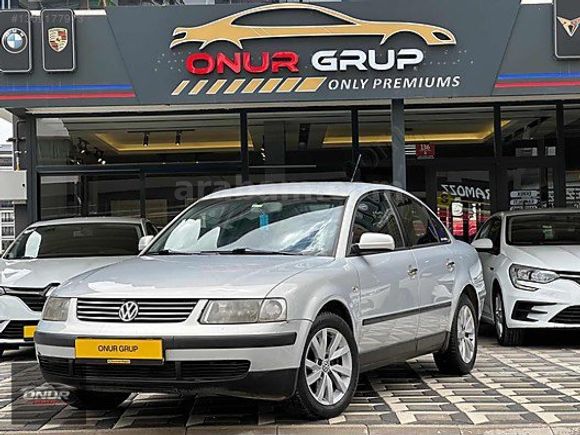 ONUR'DAN PASSAT 1,9 T COMFORTLİNE 12 AYA VARAN TAKSİT İMKANI