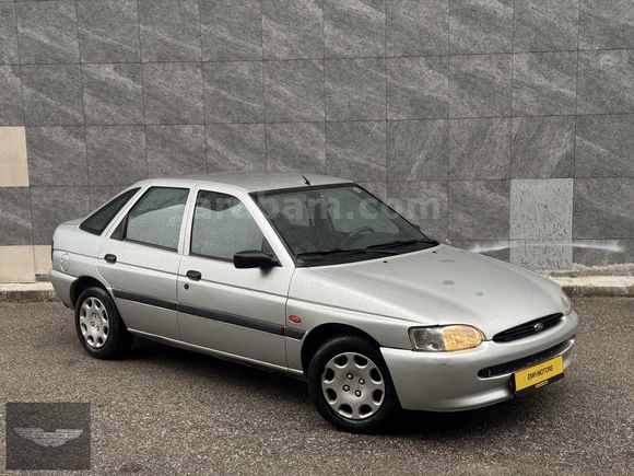 ACİL 1997 MODEL FORD ESCORT 190KM
