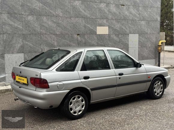 ACİL 1997 MODEL FORD ESCORT 190KM