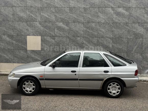 ACİL 1997 MODEL FORD ESCORT 190KM