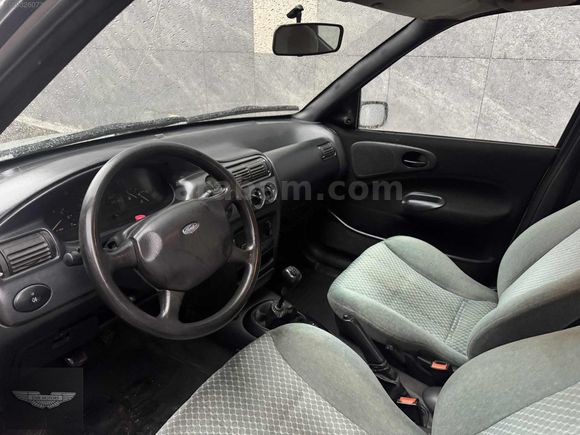 ACİL 1997 MODEL FORD ESCORT 190KM