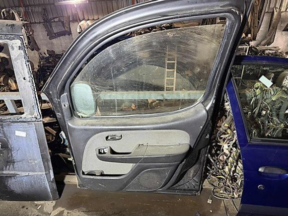 Fiat Doblo 2 orijinal sağ ön kapı