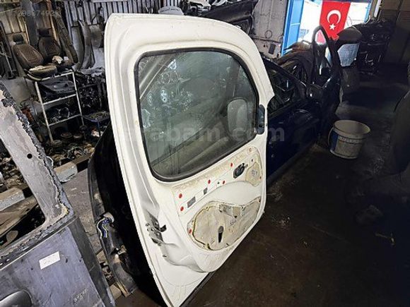 Fiat Doblo orijinal çıkma sol ön kapı