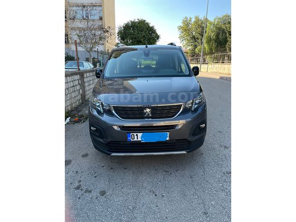 Sahibinden Peugeot Rifter 1.5 BlueHDI Plus Allure 2021 Model KAZASIZ BOYAZSIZ 