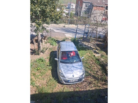 Sahibinden Renault Clio 1.2 Extreme 2011 Model
