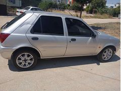 Sahibinden Ford Fiesta 1.25 Trend 2001 Model  250.000 km Gri