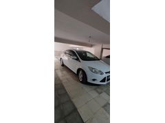 Memurdan Sahibinden Ford Focus 1.6 Ti-VCT Trend X 2014 Model  240.000 km Beyaz Yüksel model araçla takas olur. Toyota Megan Sandero