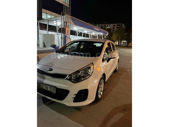 Sahibinden Kia Rio 1.4 CVVT Comfort 2016 Model  107.000 km Beyaz