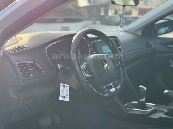 Sahibinden Renault Megane 1.5 dCi Touch 2018 Model 