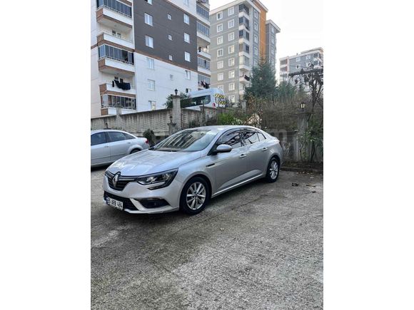 Sahibinden Renault Megane 1.5 dCi Touch 2018 Model 