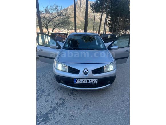 Sahibinden Renault Megane 1.4 Authentique 2006 Model 