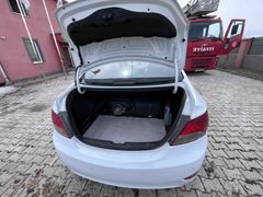 Sahibinden Hyundai Accent Blue 1.4 CVVT Mode Plus 2013 Model 