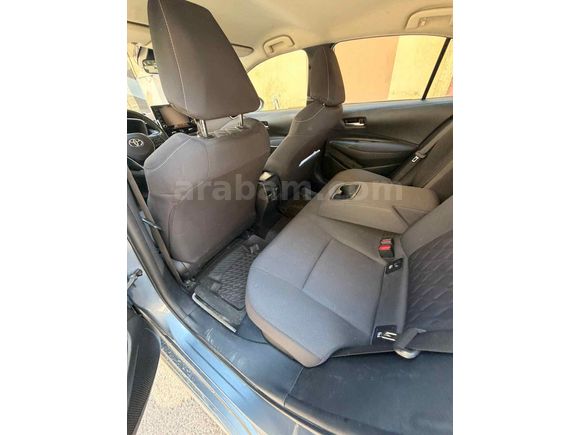 Sahibinden Toyota Corolla 1.8 Hybrid Dream 2022 Model 