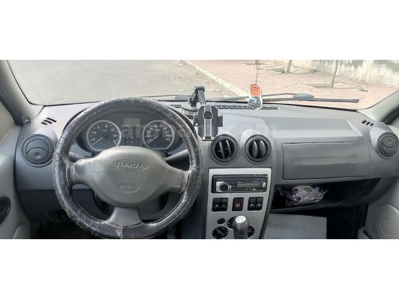 Dacia Logan 1.6 Laureate 2005 Model