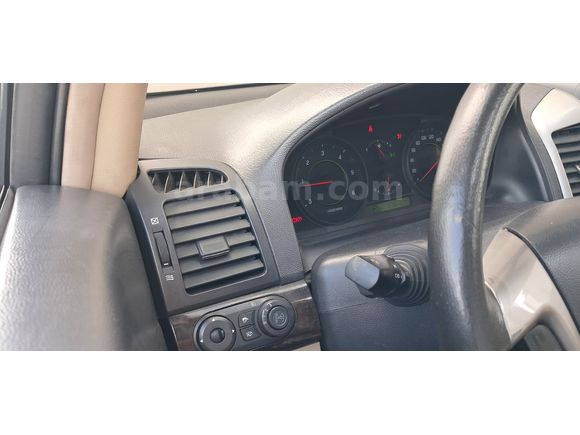 Sahibinden Chevrolet Captiva 2.0 D LT High 2011 Model + EKSTRALI/DONANIMLI