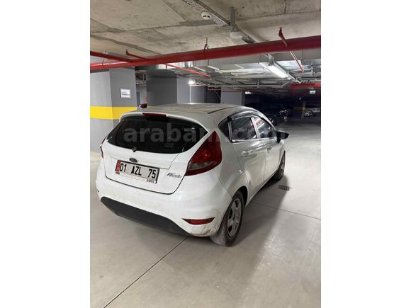 Sahibinden Ford Fiesta 1.4 TDCi Trend 2011 Model 