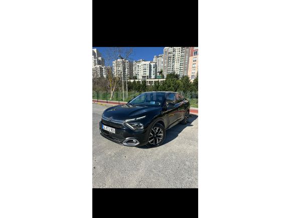 Sahibinden Citroen C4 X 1.2 PureTech Shine 2023 Model