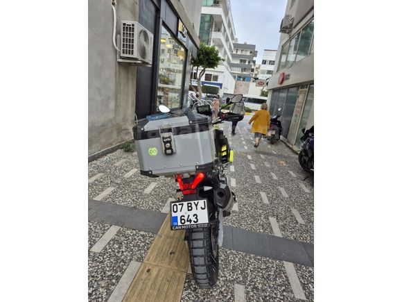 Sahibinden Aprilia Tuareg