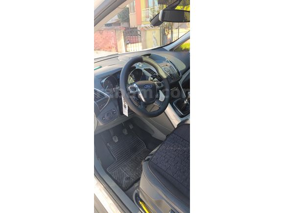 C-MAX TİTANYUM X (IŞIK PAKET) CAM TAVAN ELEKTRİKLİ BAGAJ