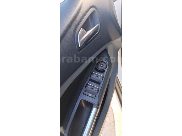 C-MAX TİTANYUM X (IŞIK PAKET) CAM TAVAN ELEKTRİKLİ BAGAJ