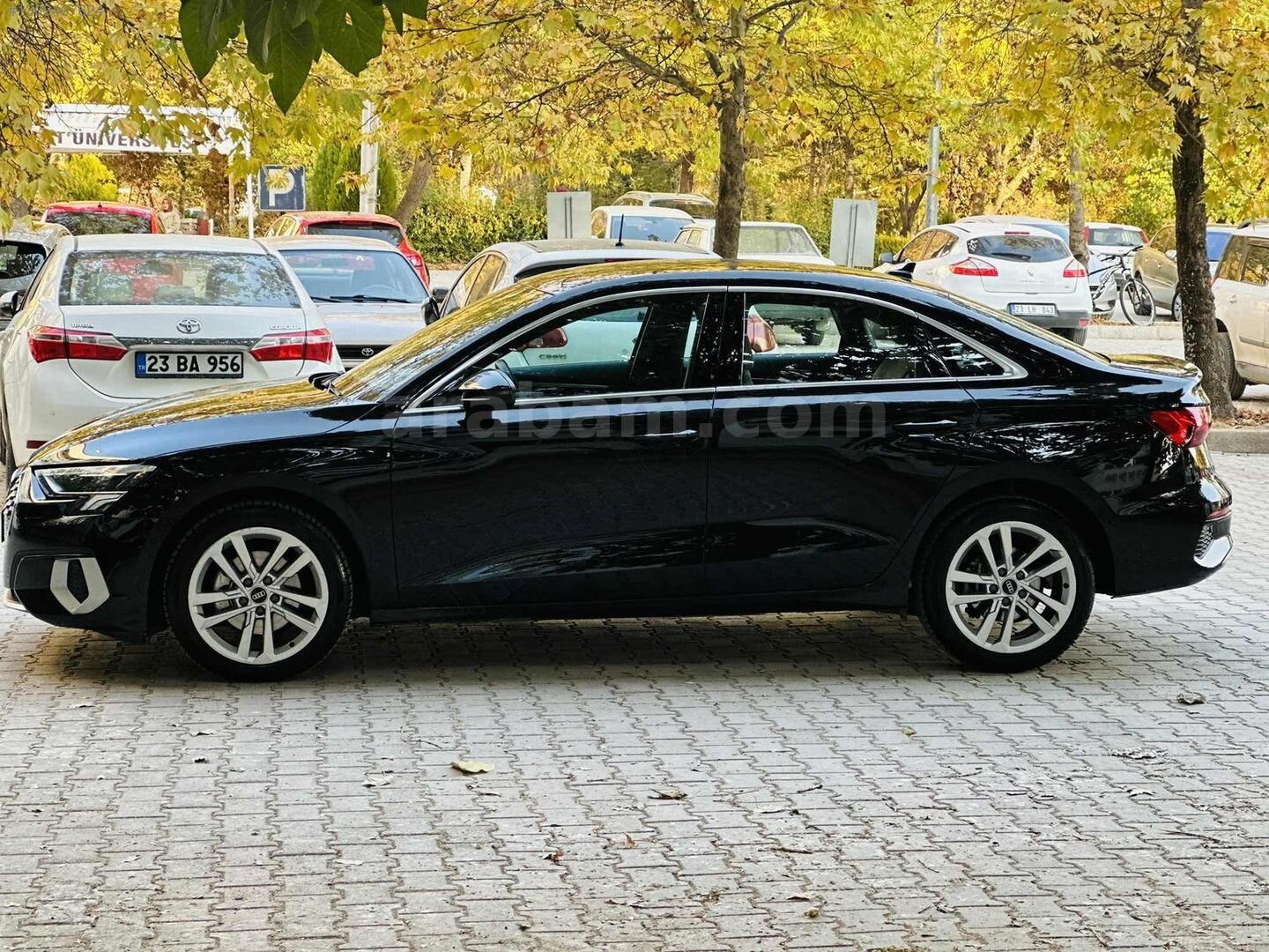 Galeriden Audi A3 Sedan 35 TFSI Advanced 2023 Model Elazığ 32.000 km Siyah 6
