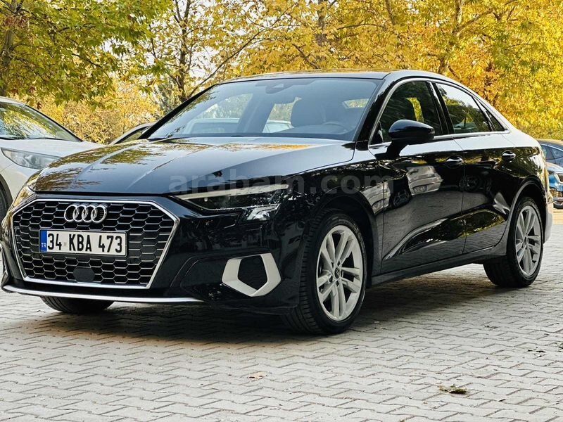 Galeriden Audi A3 Sedan 35 TFSI Advanced 2023 Model Elazığ 32.000 km Siyah