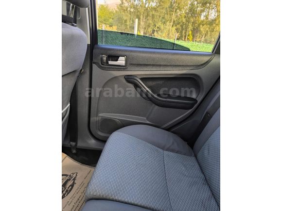 Sahibinden Ford Focus 1.6 TDCi Trend 2006 Model