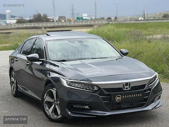 BAYRAKTAR'DAN 2021 HONDA ACCORD 1.5 VTEC EXECUTİVE PLUS BOYASIZ