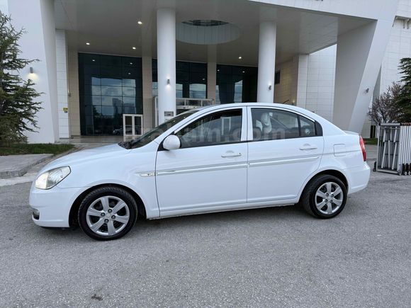 Sahibinden Hyundai Accent Era 1.6 Select 2010 Model 