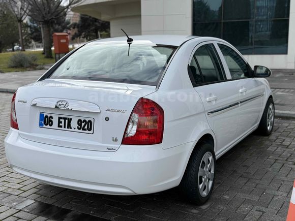 Sahibinden Hyundai Accent Era 1.6 Select 2010 Model 