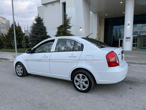 Sahibinden Hyundai Accent Era 1.6 Select 2010 Model 