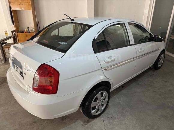 Sahibinden Hyundai Accent Era 1.6 Select 2010 Model 