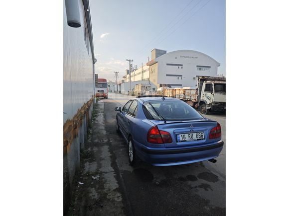 Sahibinden Mitsubishi Carisma 1.6 Avance 2003 Model