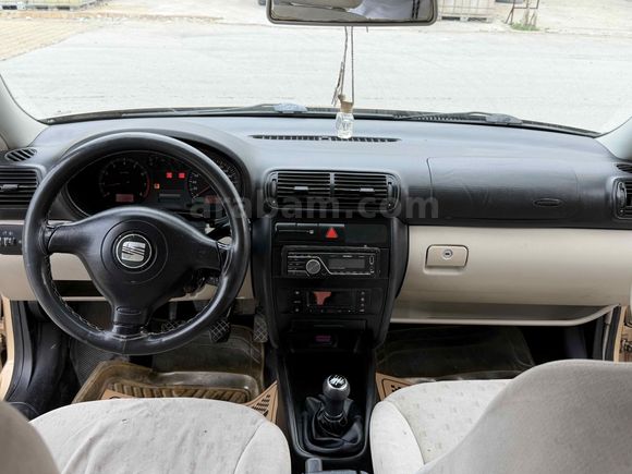 Galeriden Seat Toledo 1.8 Signo 2001 Model Konya
