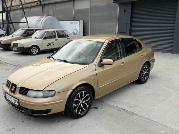 Galeriden Seat Toledo 1.8 Signo 2001 Model Konya